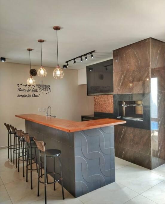 Вилла Casa Com Piscina Aquecida E Wi-Fi Итапетининга Экстерьер фото